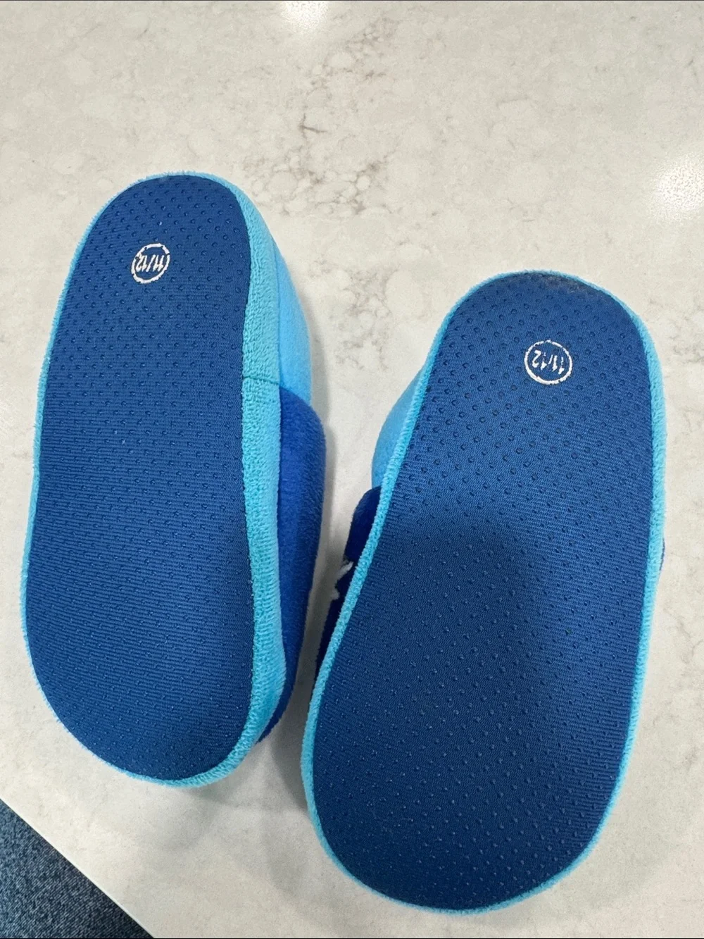 Sonic Toddler Size 11/12 Slippers